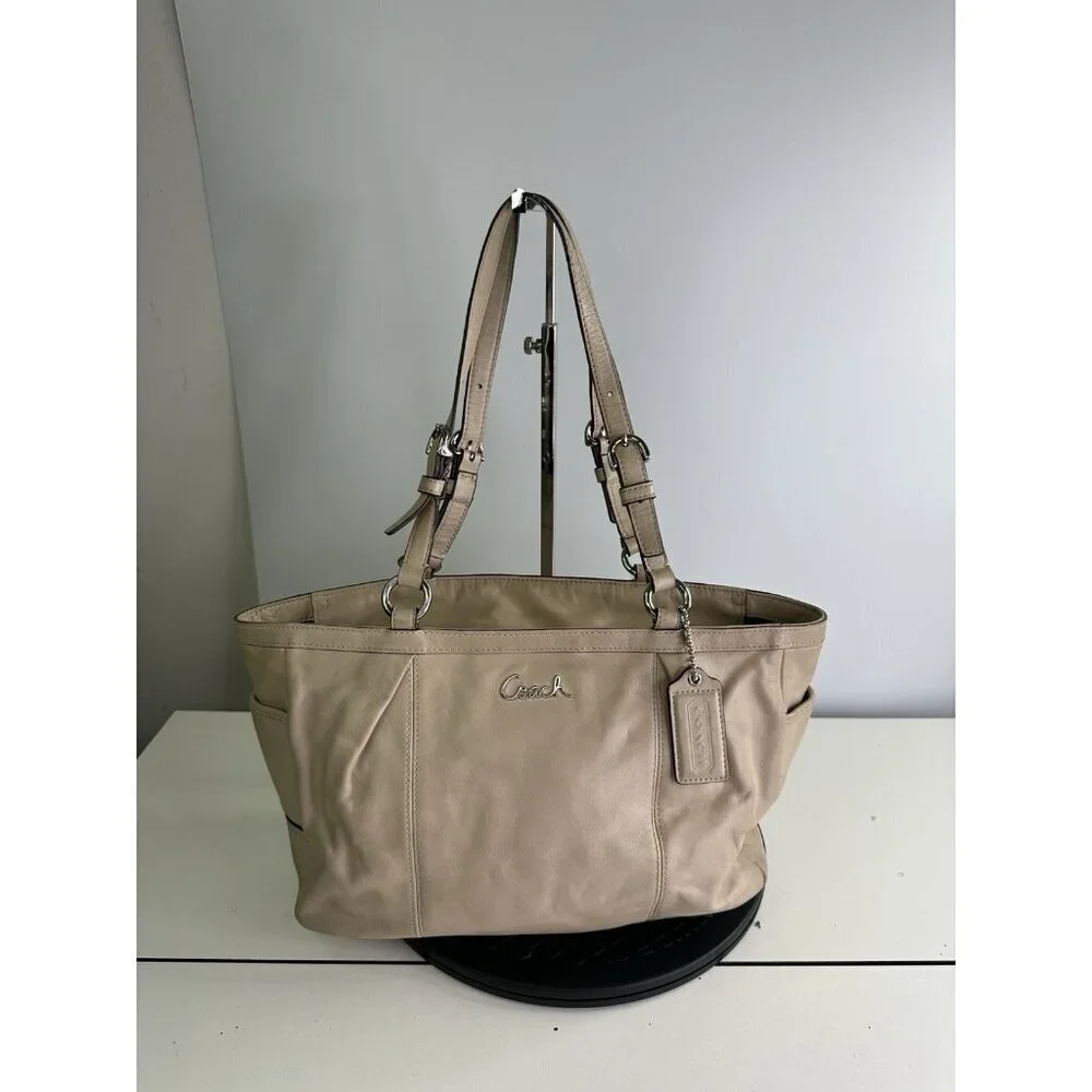 Coach F17721 Gallery Leather Shoulder Handbag Tote Purse Beige